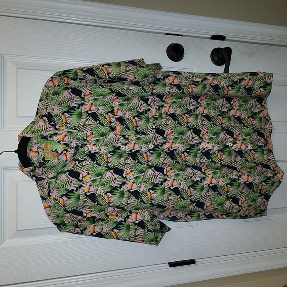 DIXXON Other - Dixxon Toucan Do It Short Sleeve